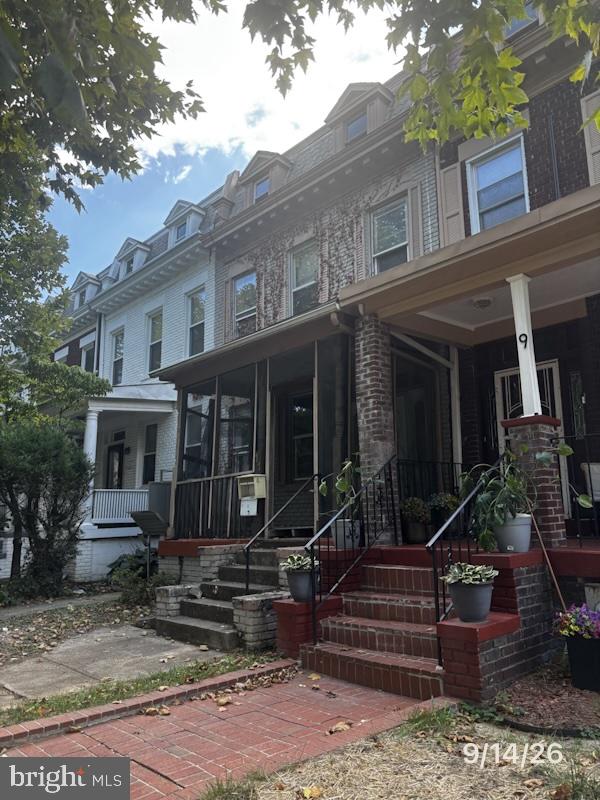 11 Franklin St NE — photo