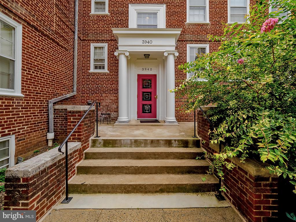 3940 Langley Ct NW #F636 — photo