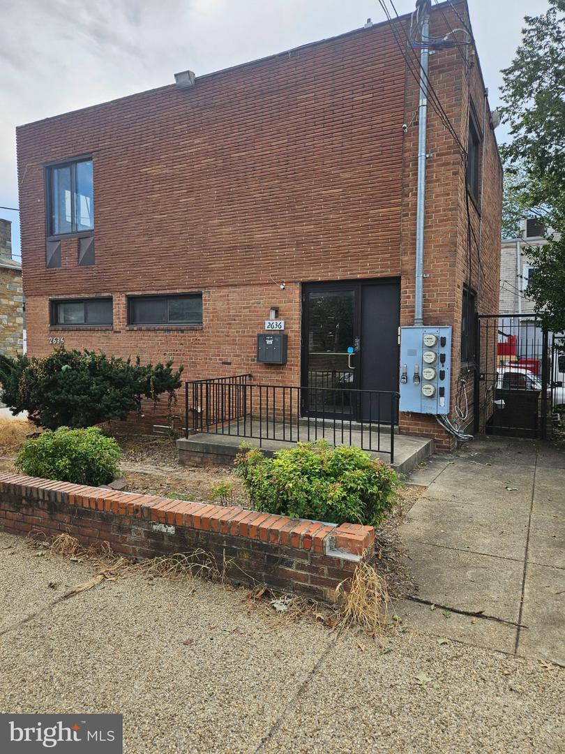2636 12th St NE #1st Floor — photo