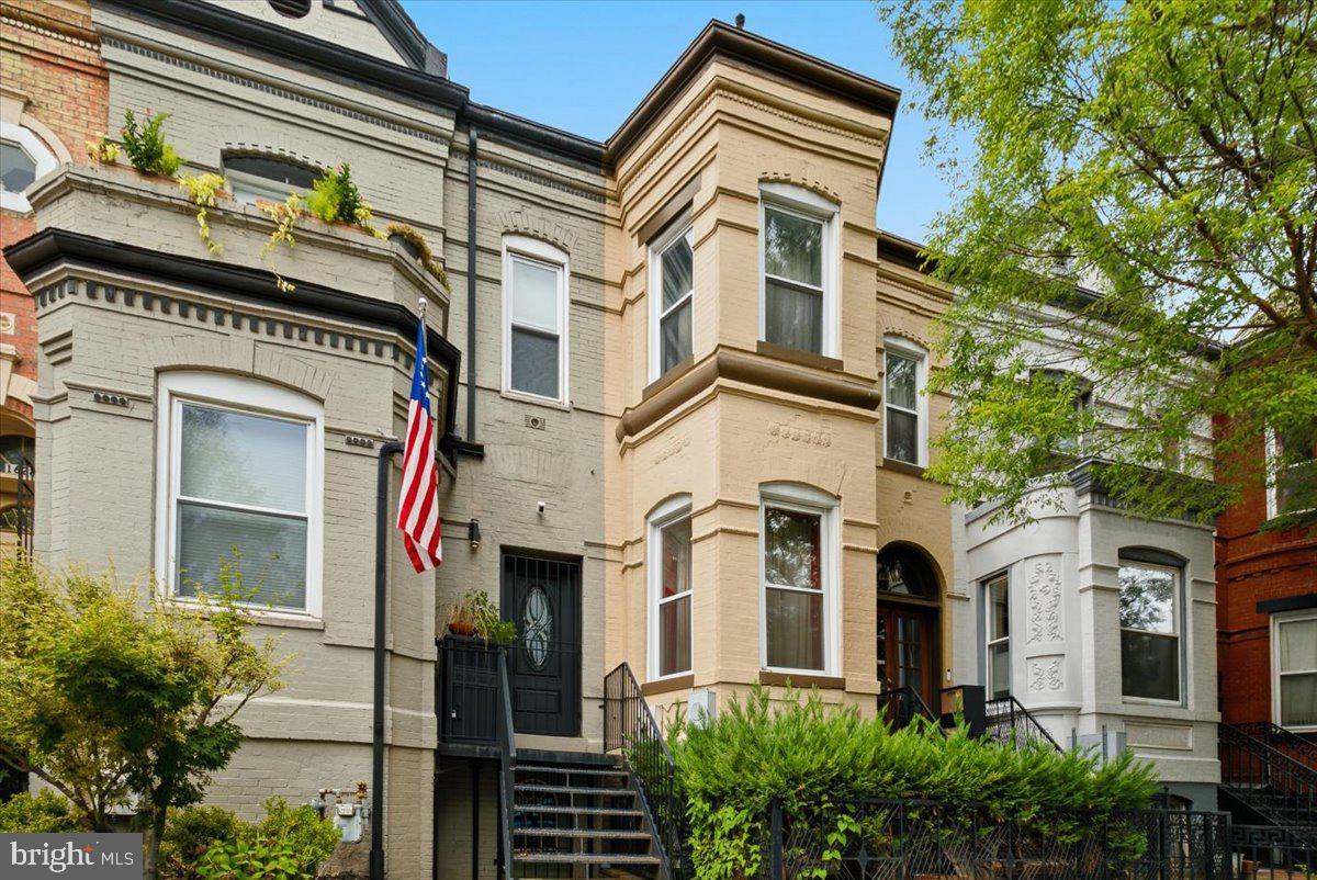 1630 6th St NW — photo