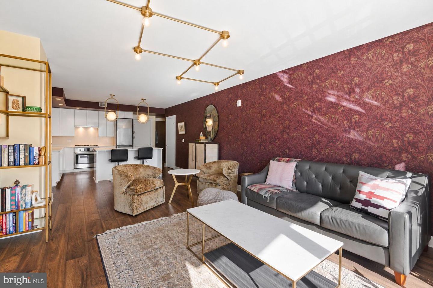 1311 13th St NW #206 — photo