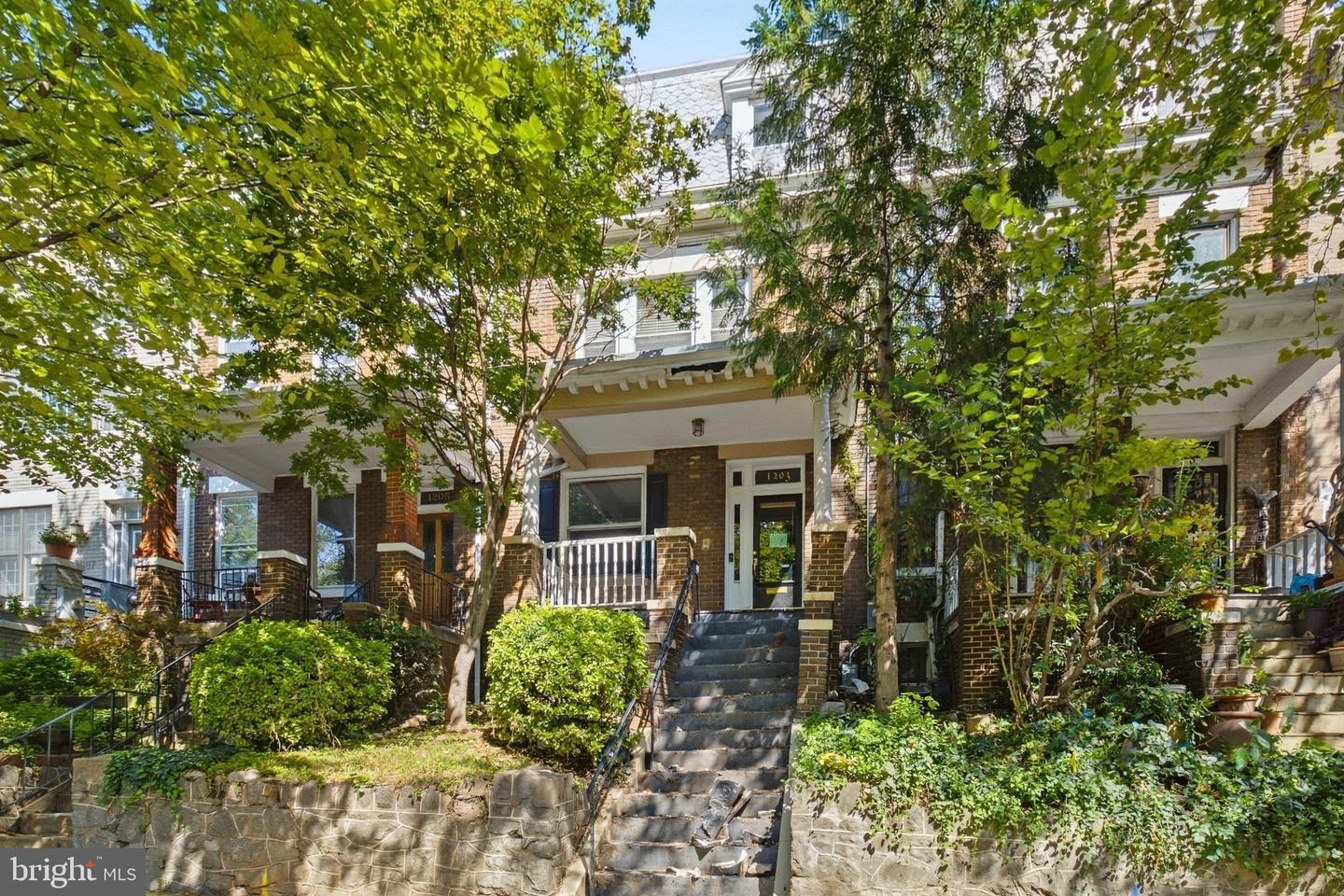 1203 Columbia Rd NW — photo