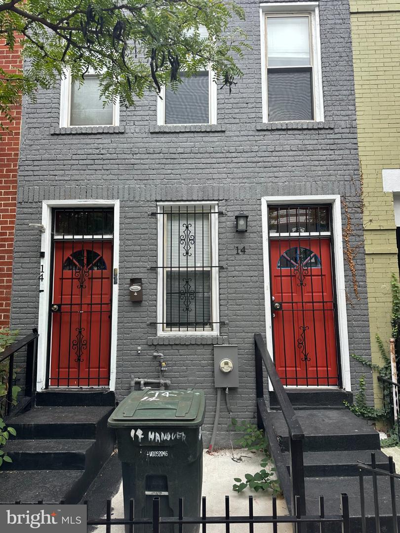 14 Hanover Pl NW — photo
