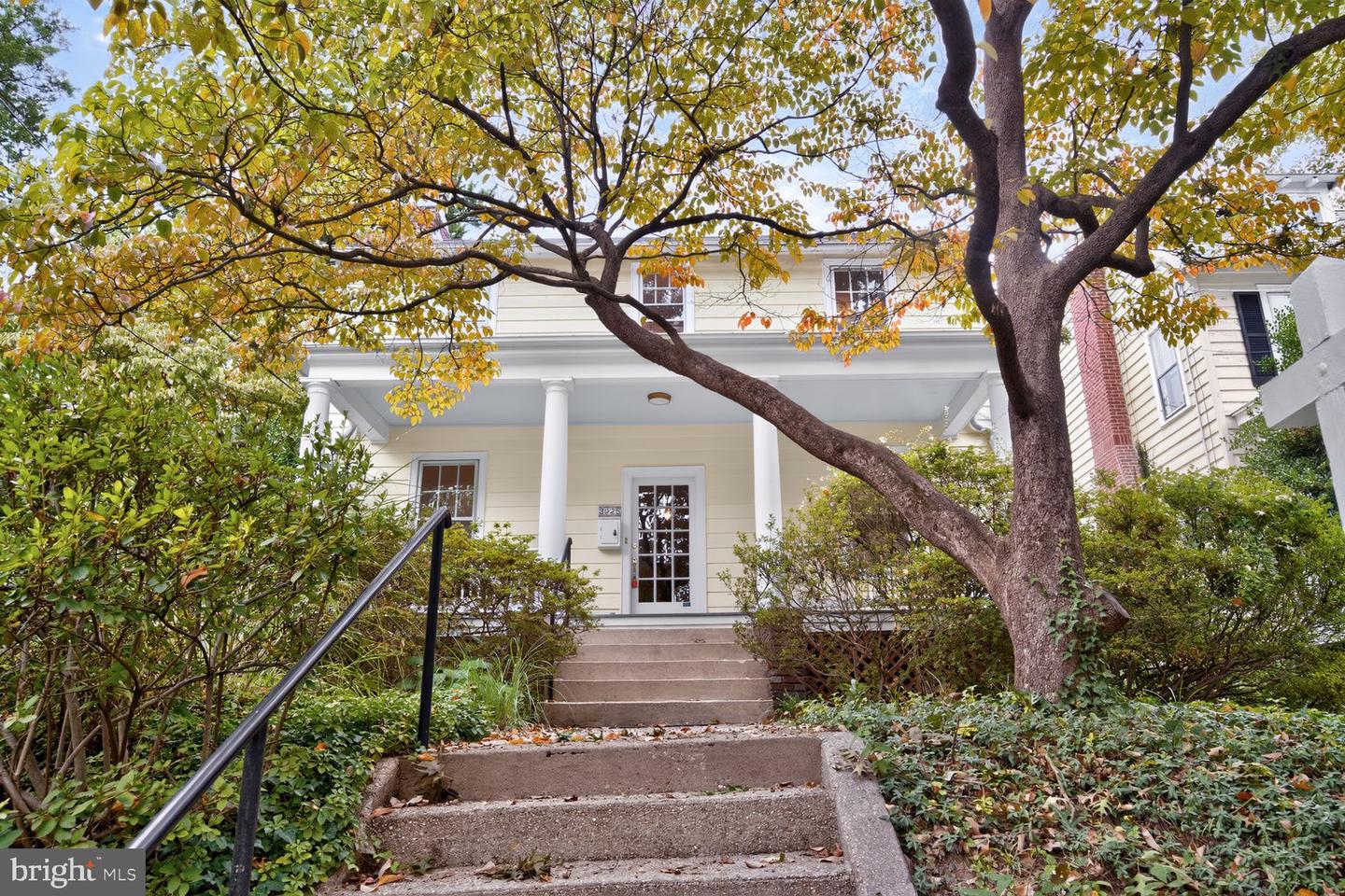 3925 McKinley St NW — photo