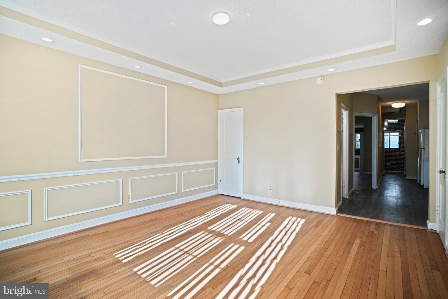 1904 Constitution Ave NE #3 — photo