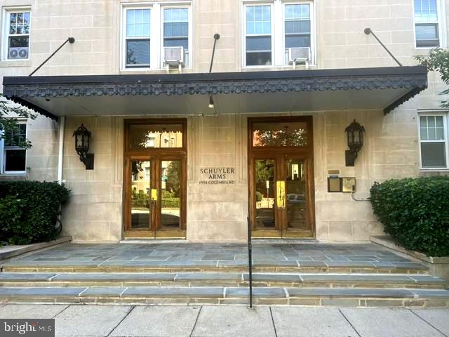 1954 Columbia Rd NW #310 — photo