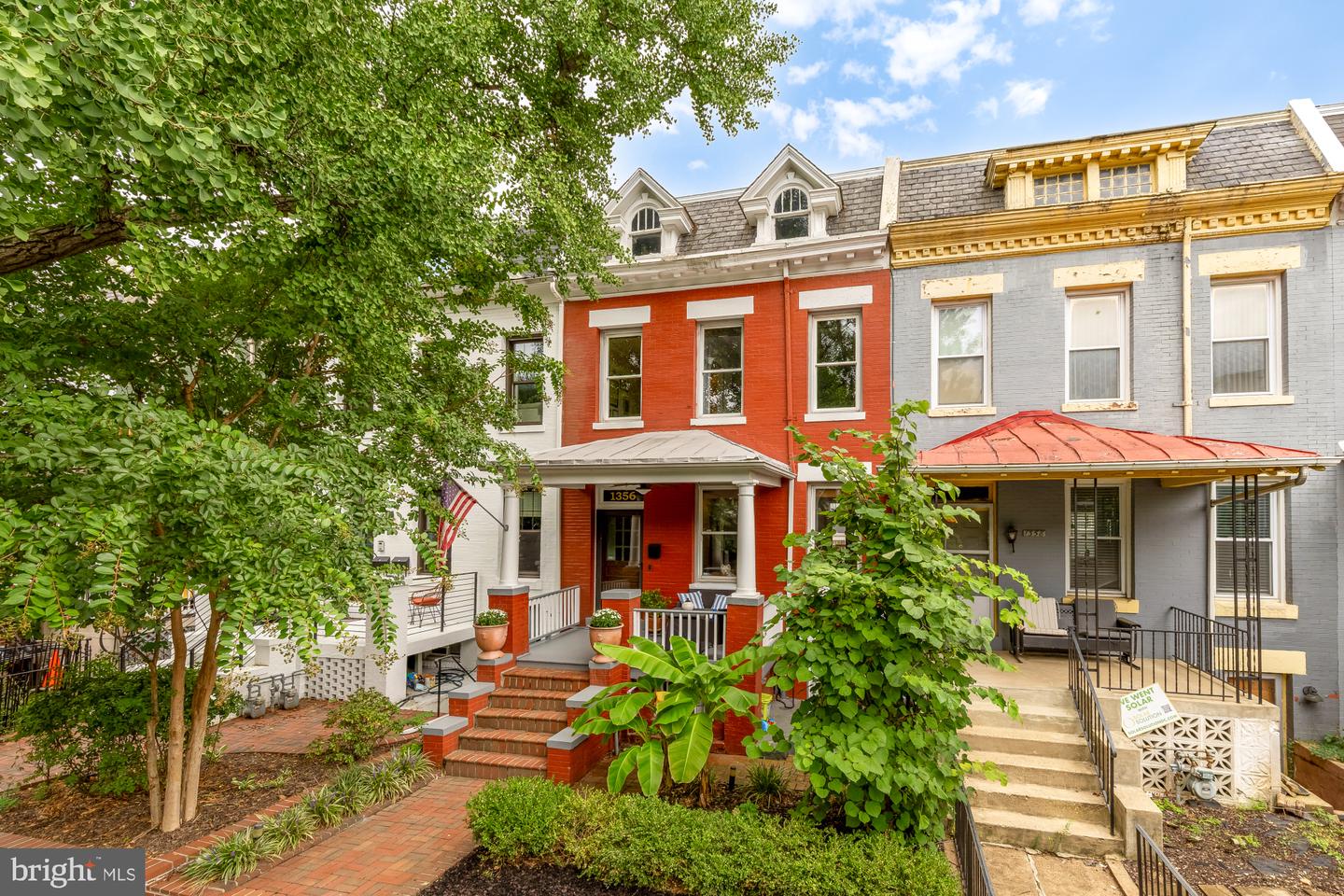 1356 Meridian Pl NW — photo