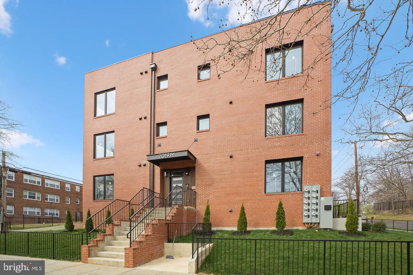 2019 M St NE #7 — photo