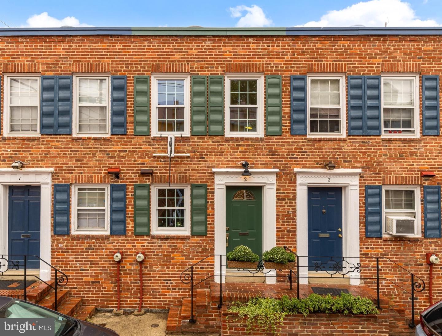 2 Browns Ct SE — photo
