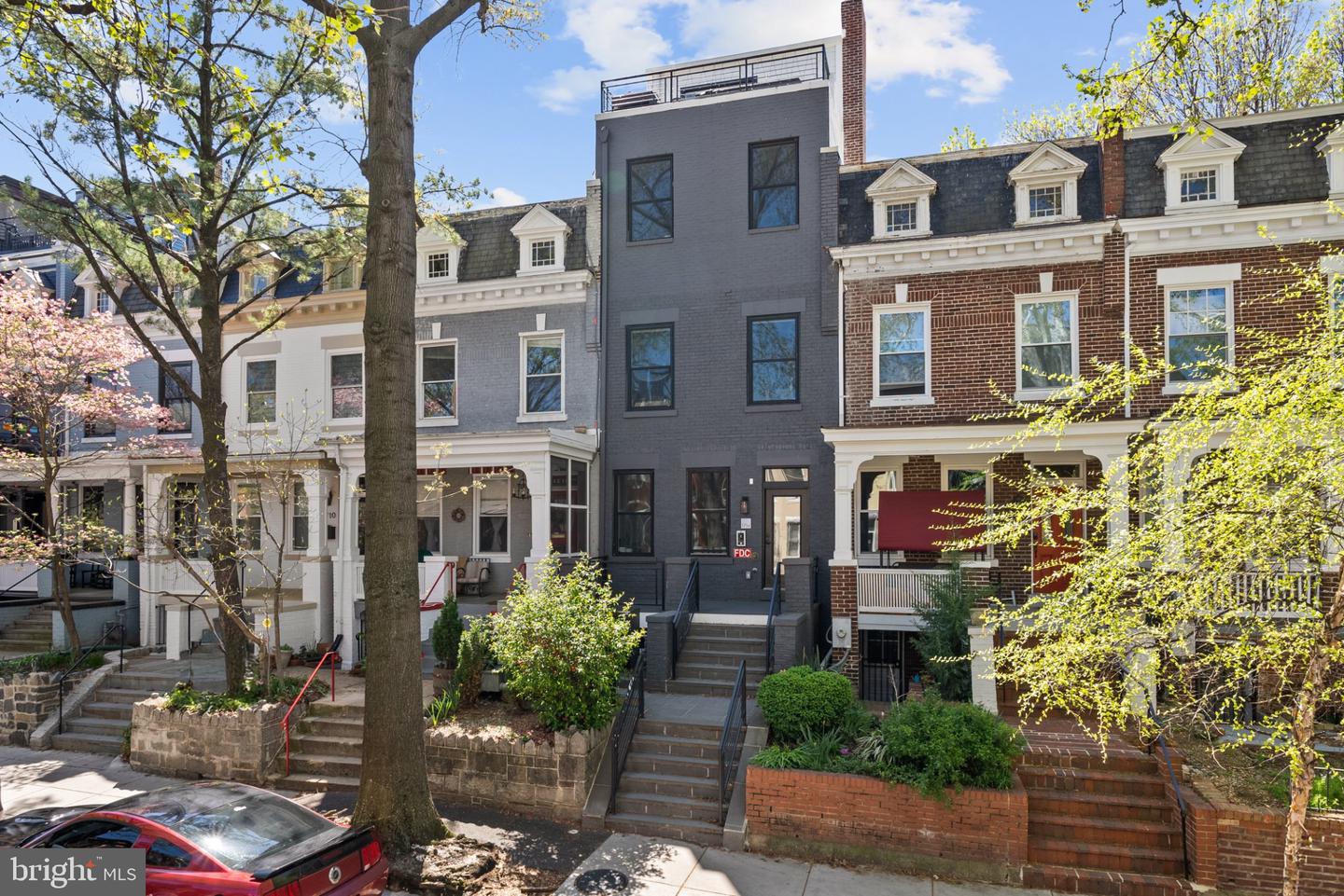 1714 Euclid St NW #1 — photo