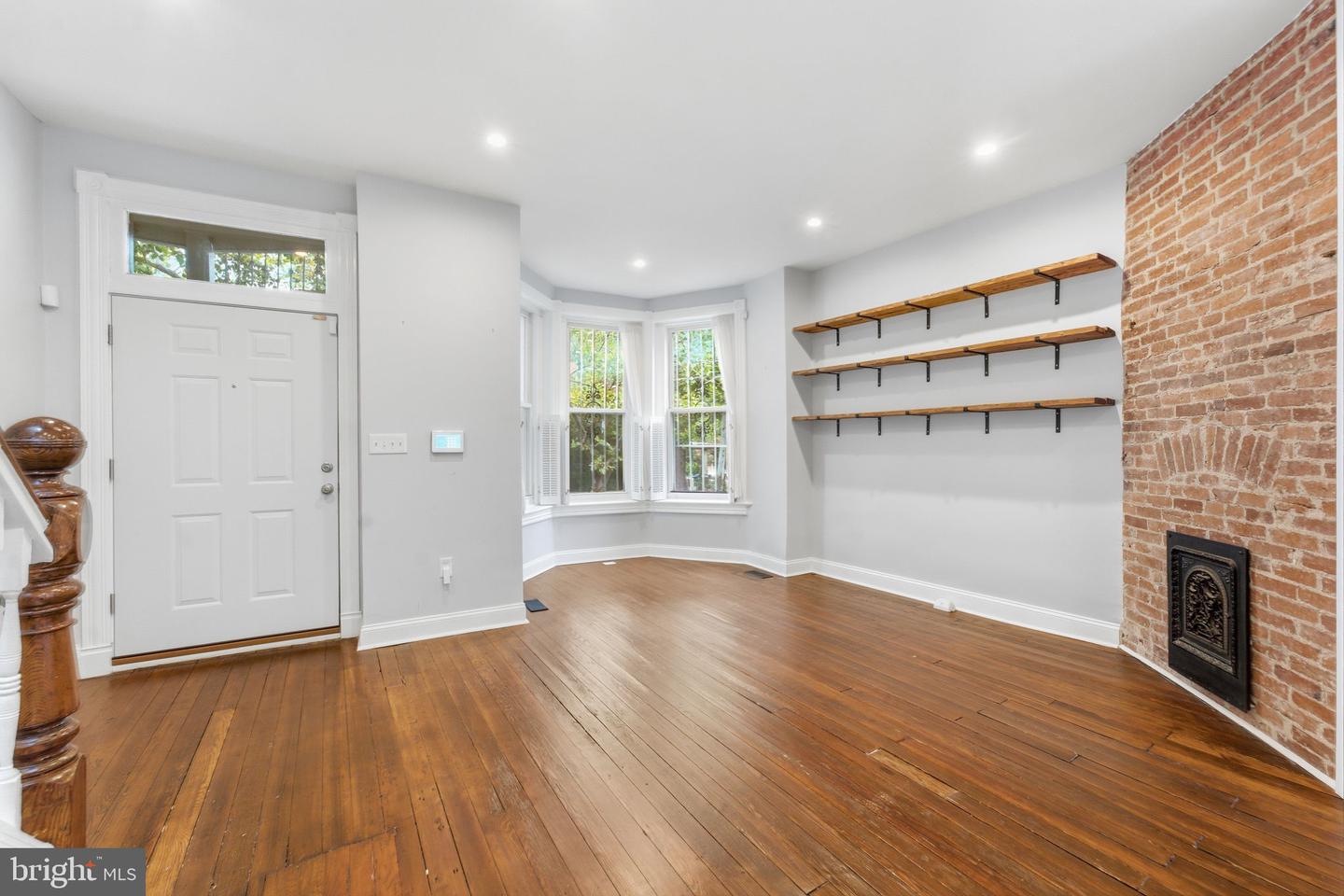 418 Q St NW — photo