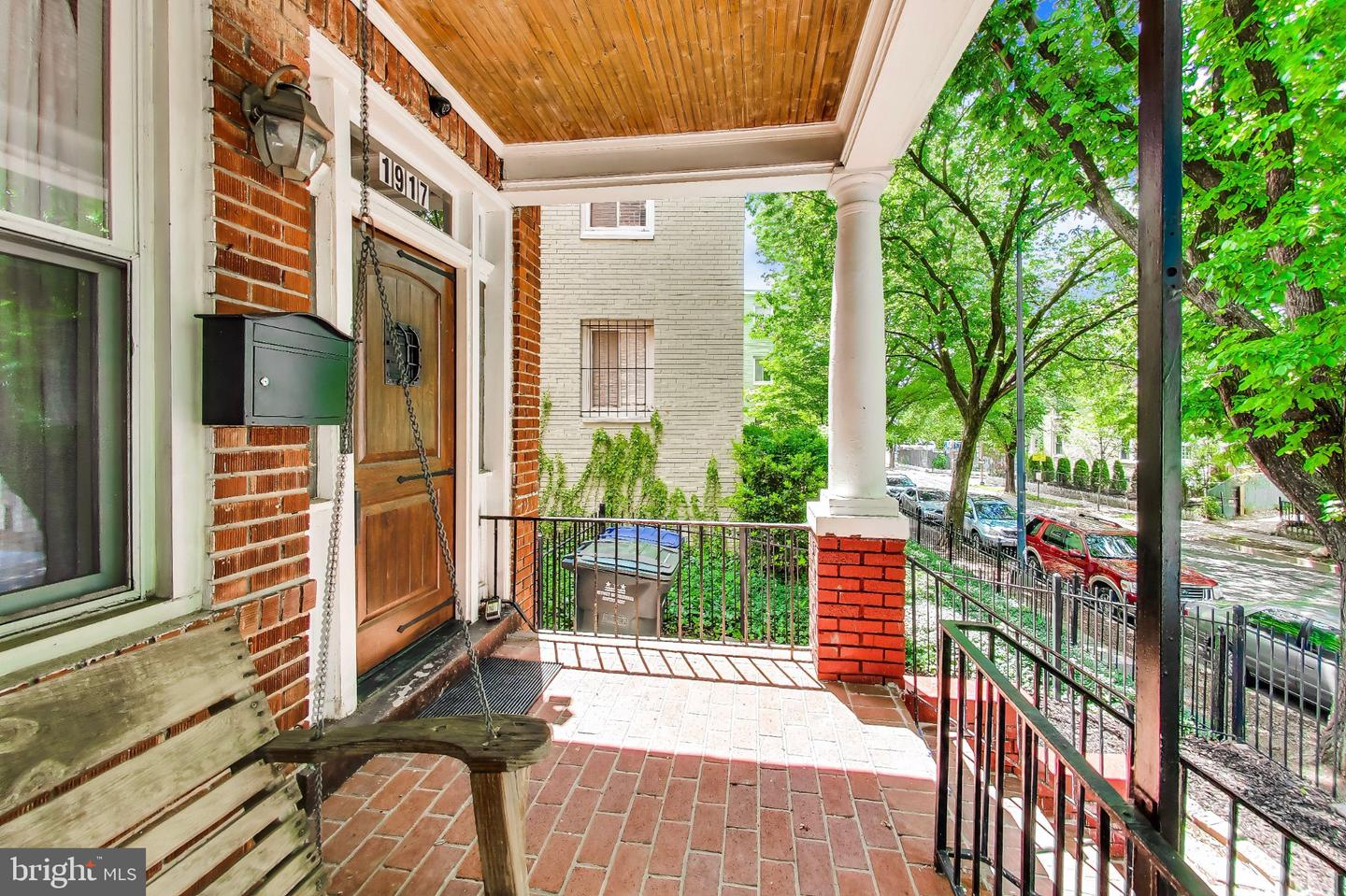1917 Lincoln Road NE, Washington, DC 20002 — photo 3