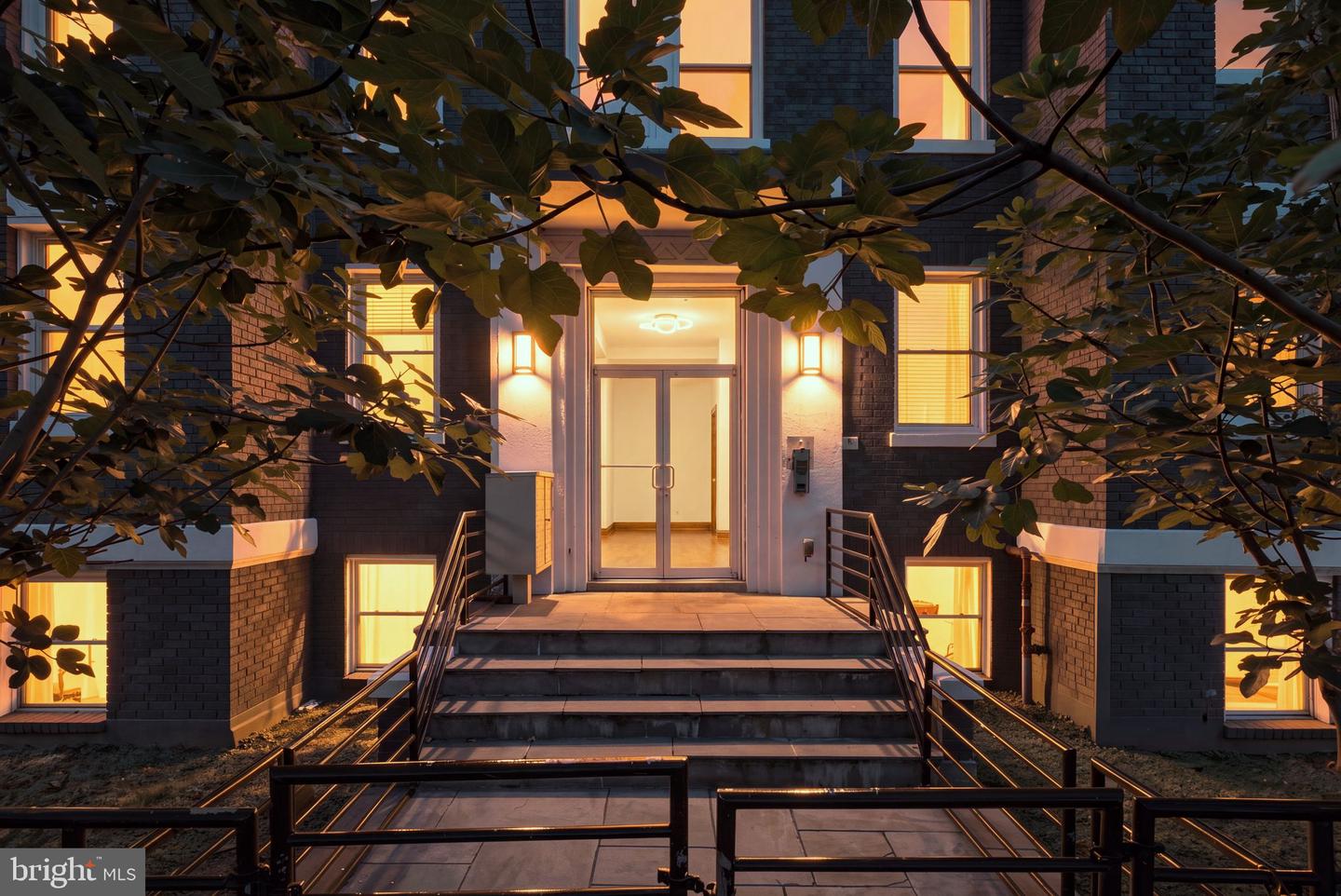 1409 G St NE #22 — photo