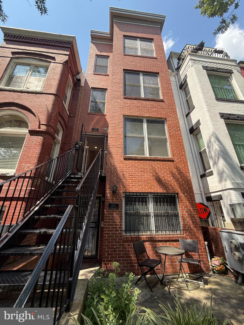 49 Quincy Pl NW — photo
