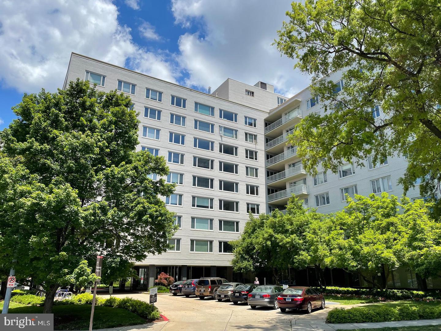 2475 Virginia Ave NW #218 — photo