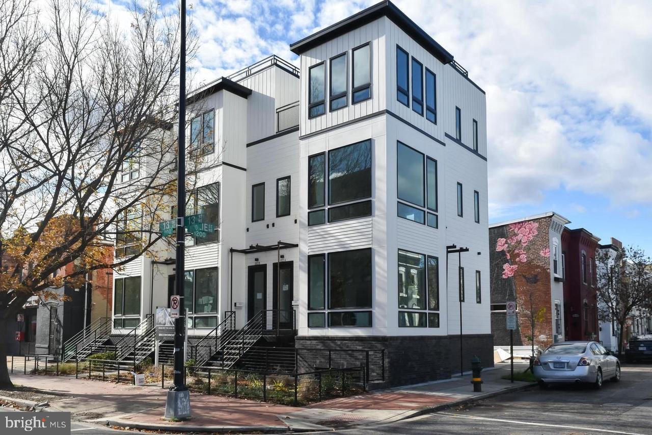 808 13th St NE #Unit B — photo