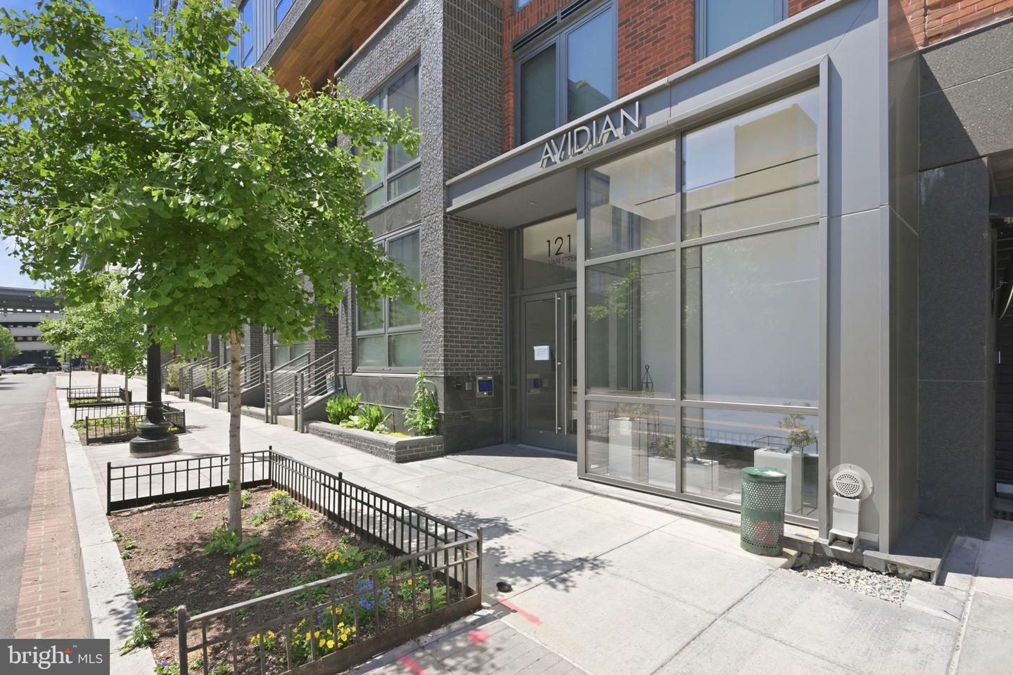 1211 Van St SE #1007 — photo