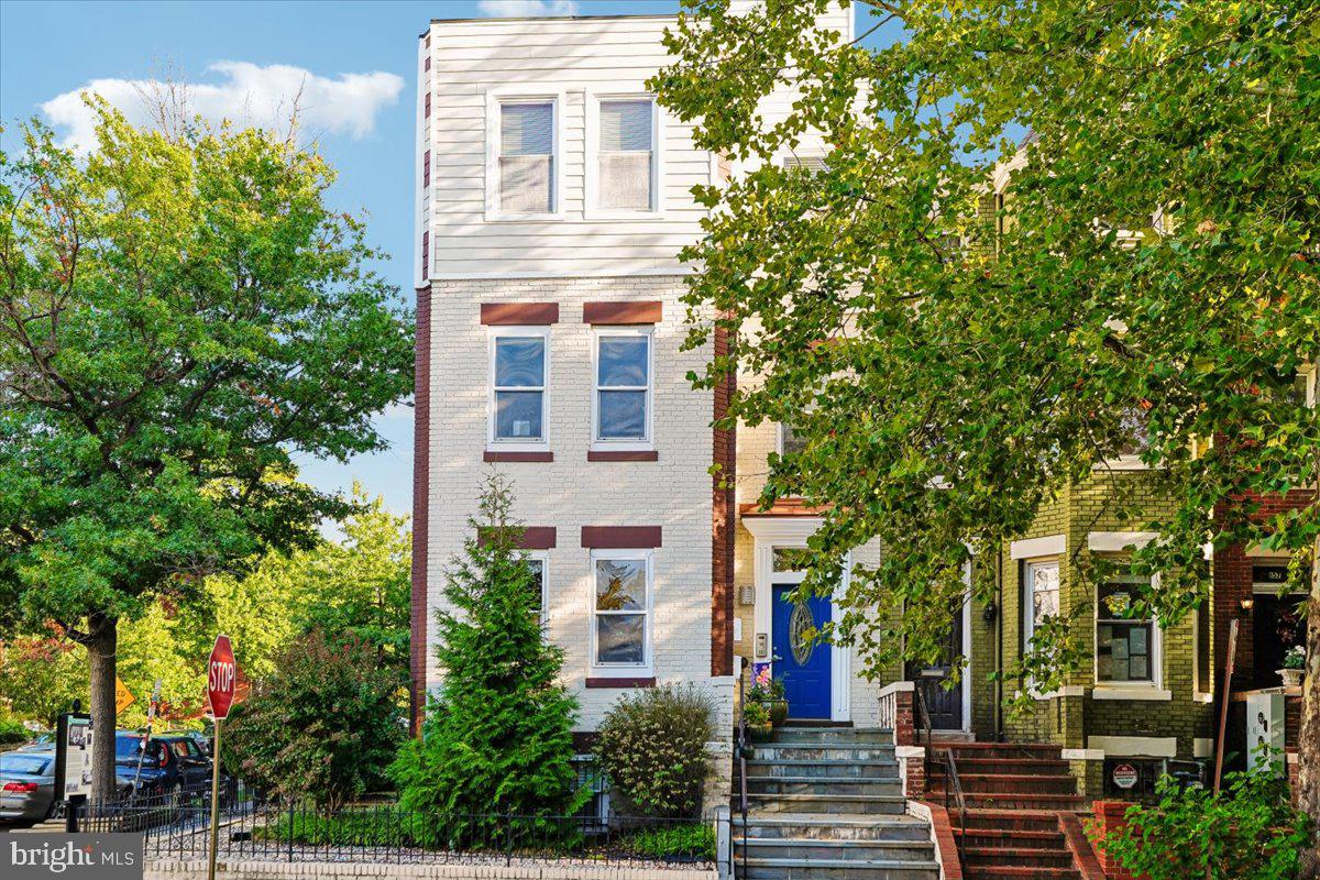 161 Randolph Pl NW #1 — photo
