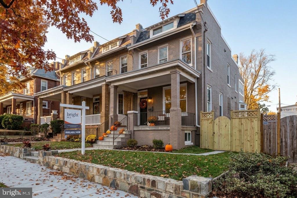 505 Nicholson St NW — photo