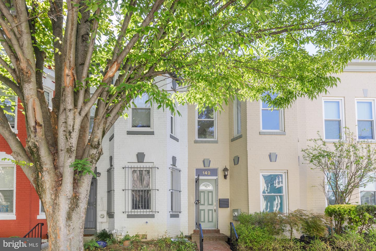 142 Bates St NW — photo