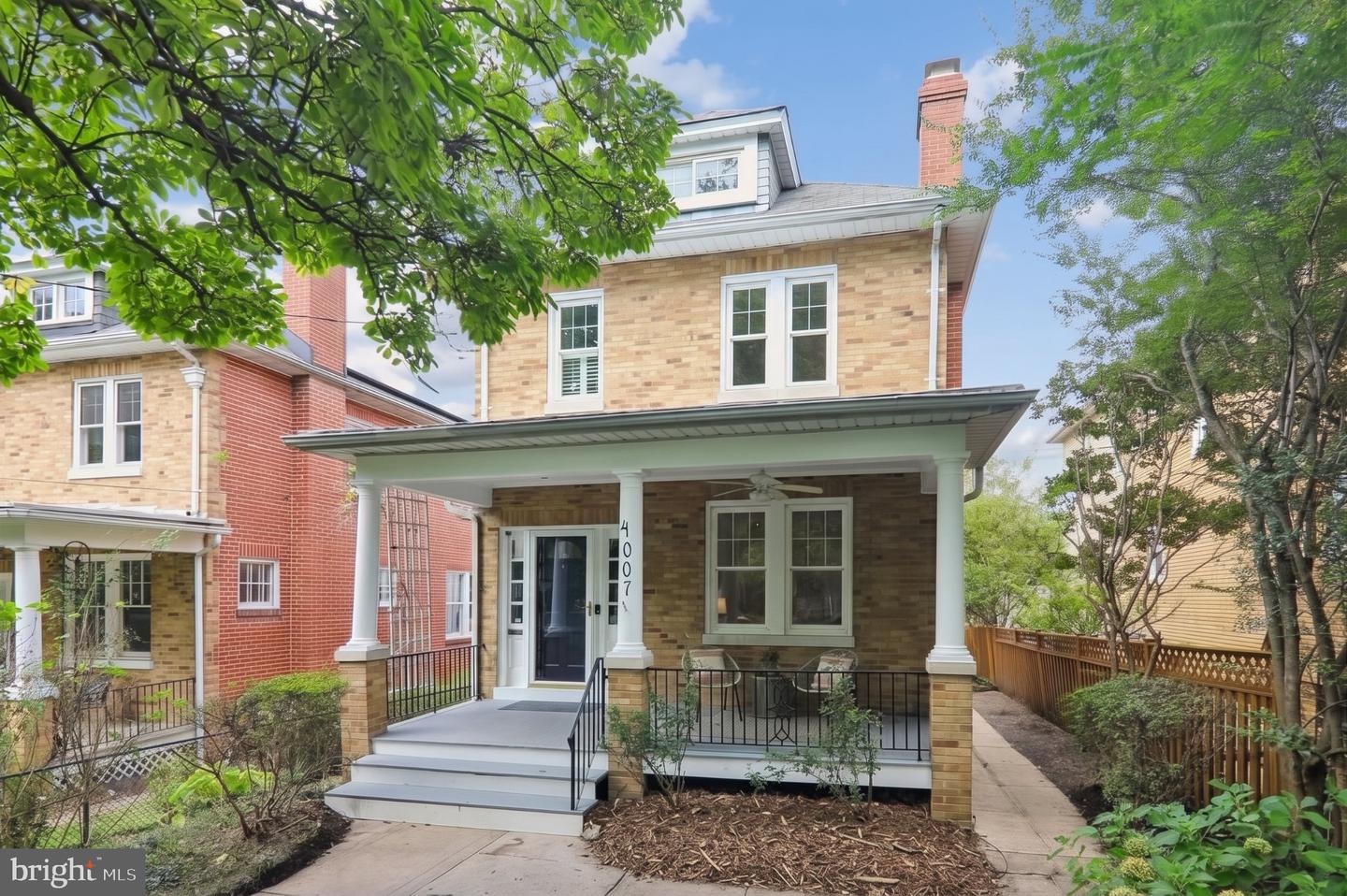 4007 Fessenden St NW — photo