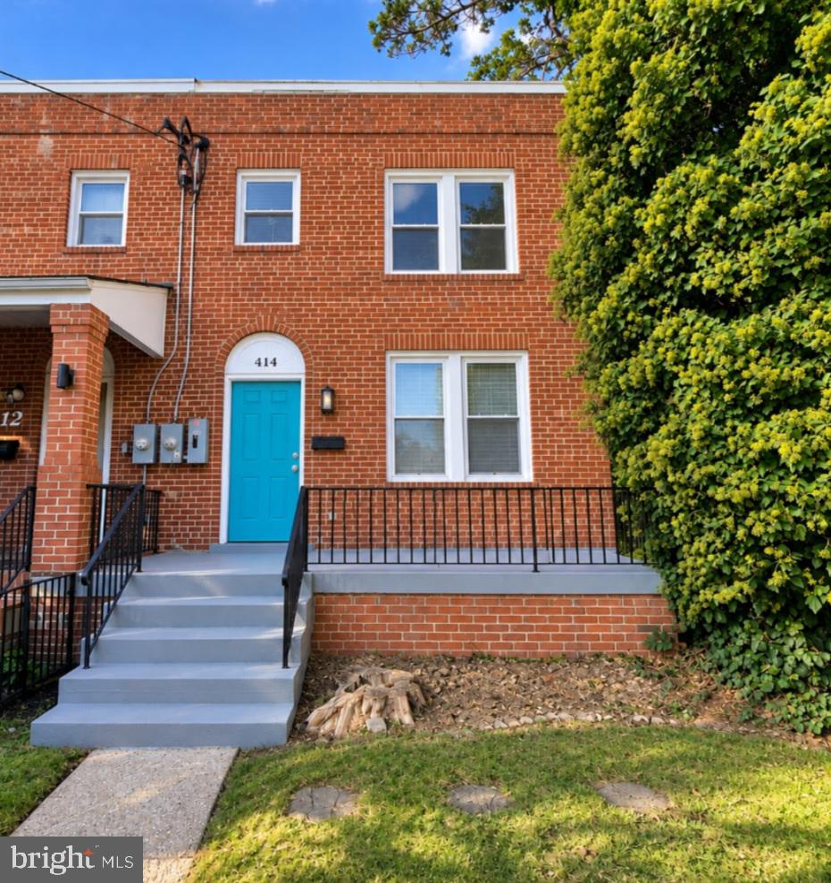 414 Orange St SE — photo