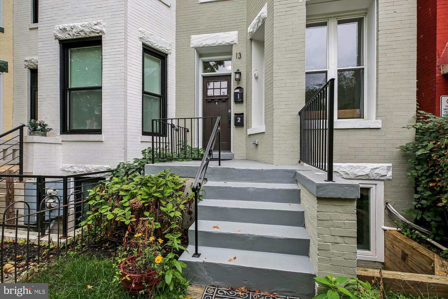 13 R Street NE #1, Washington, DC 20002 — photo 2