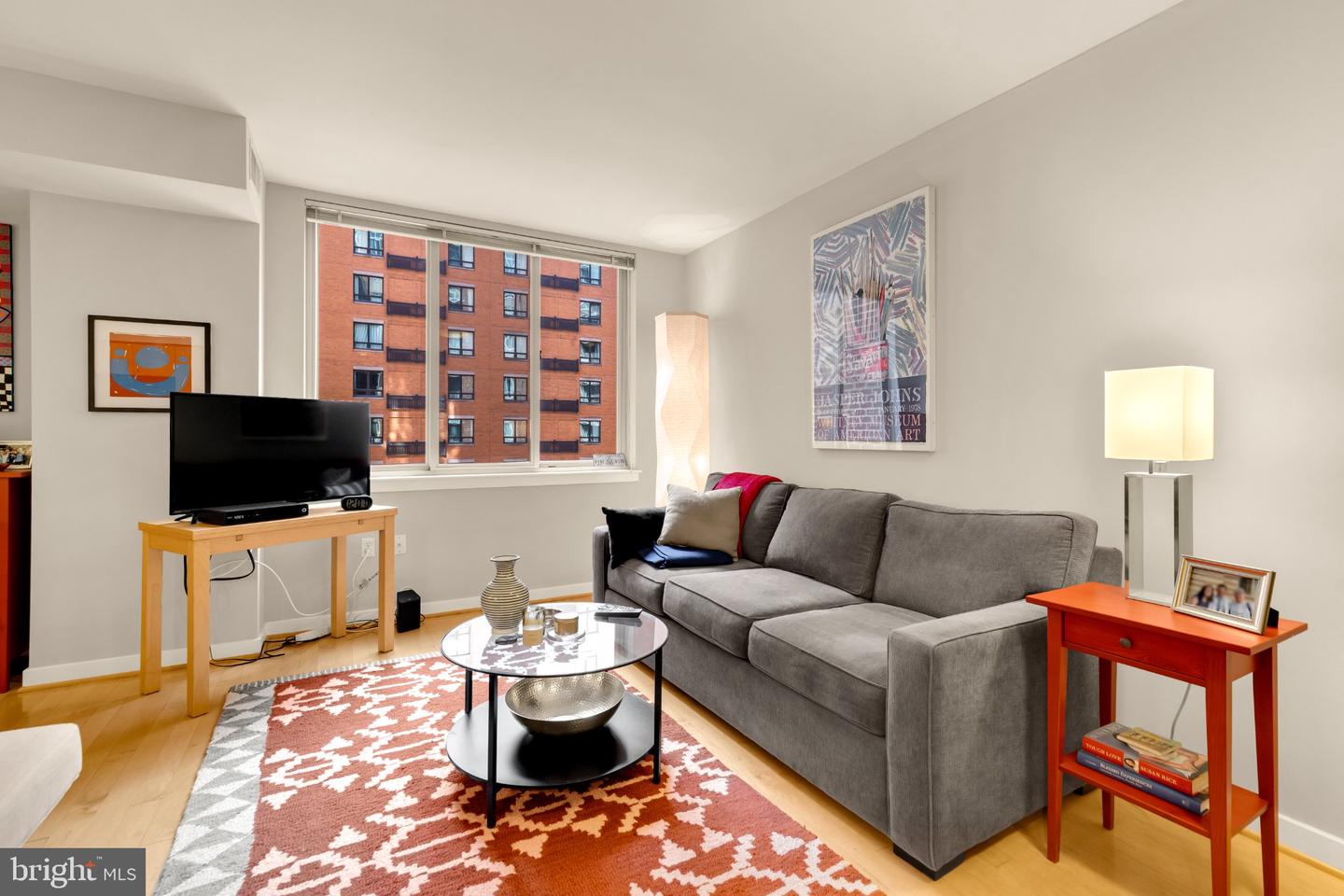 1000 New Jersey Ave SE #525 — photo