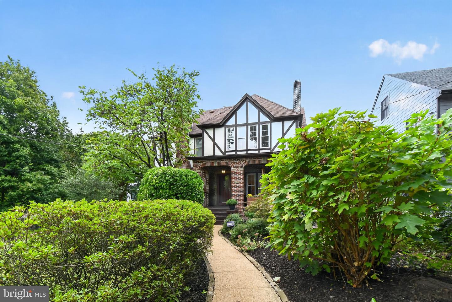 4123 Military Rd NW — photo