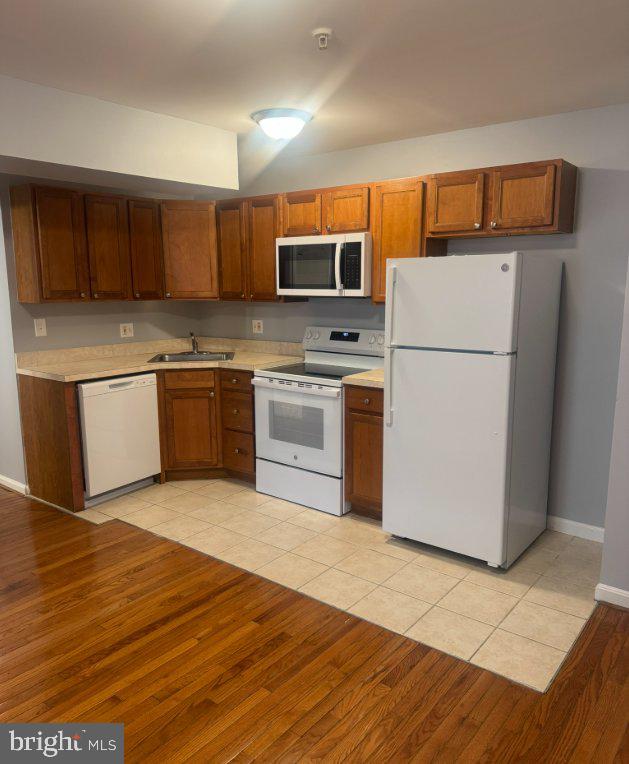 612 Eastern Ave NE #103 — photo