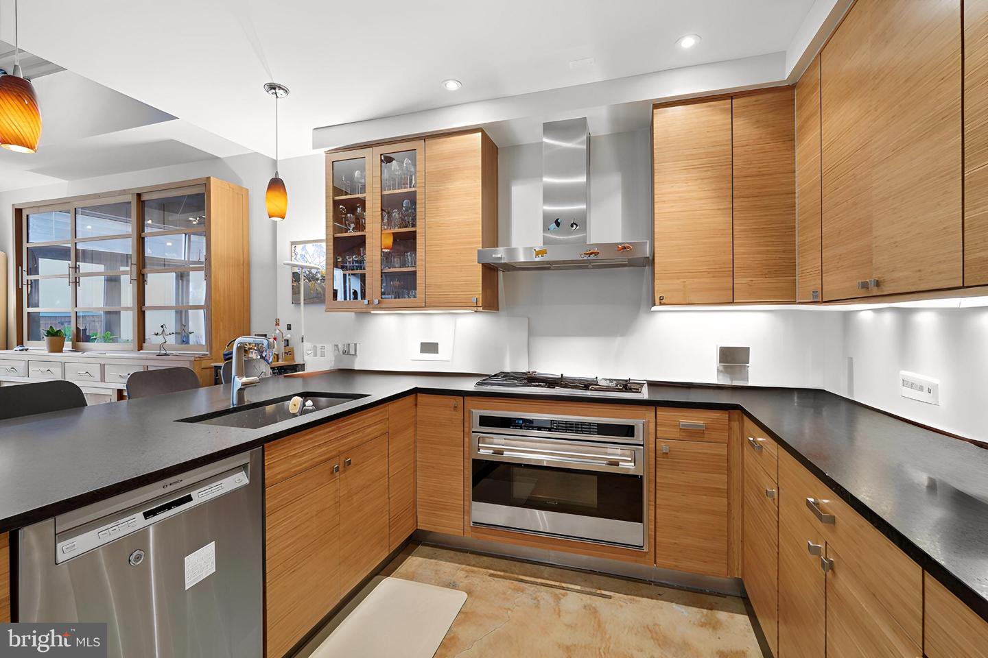 2351 Champlain St NW #C3 — photo