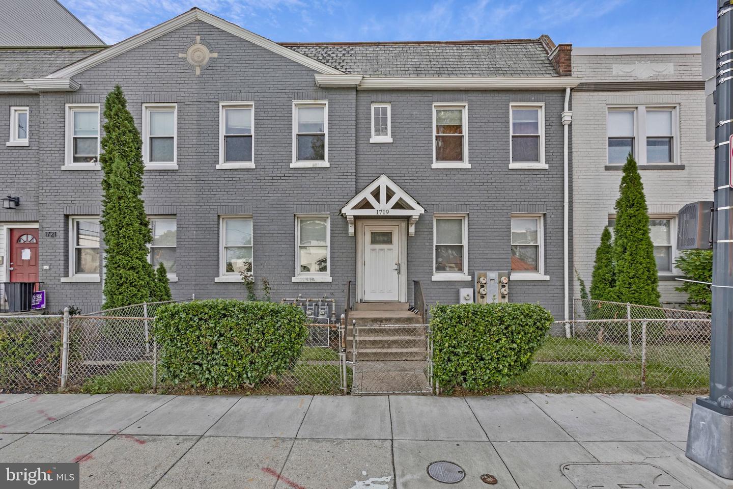 1719 West Virginia Ave NE Unit 3 — photo
