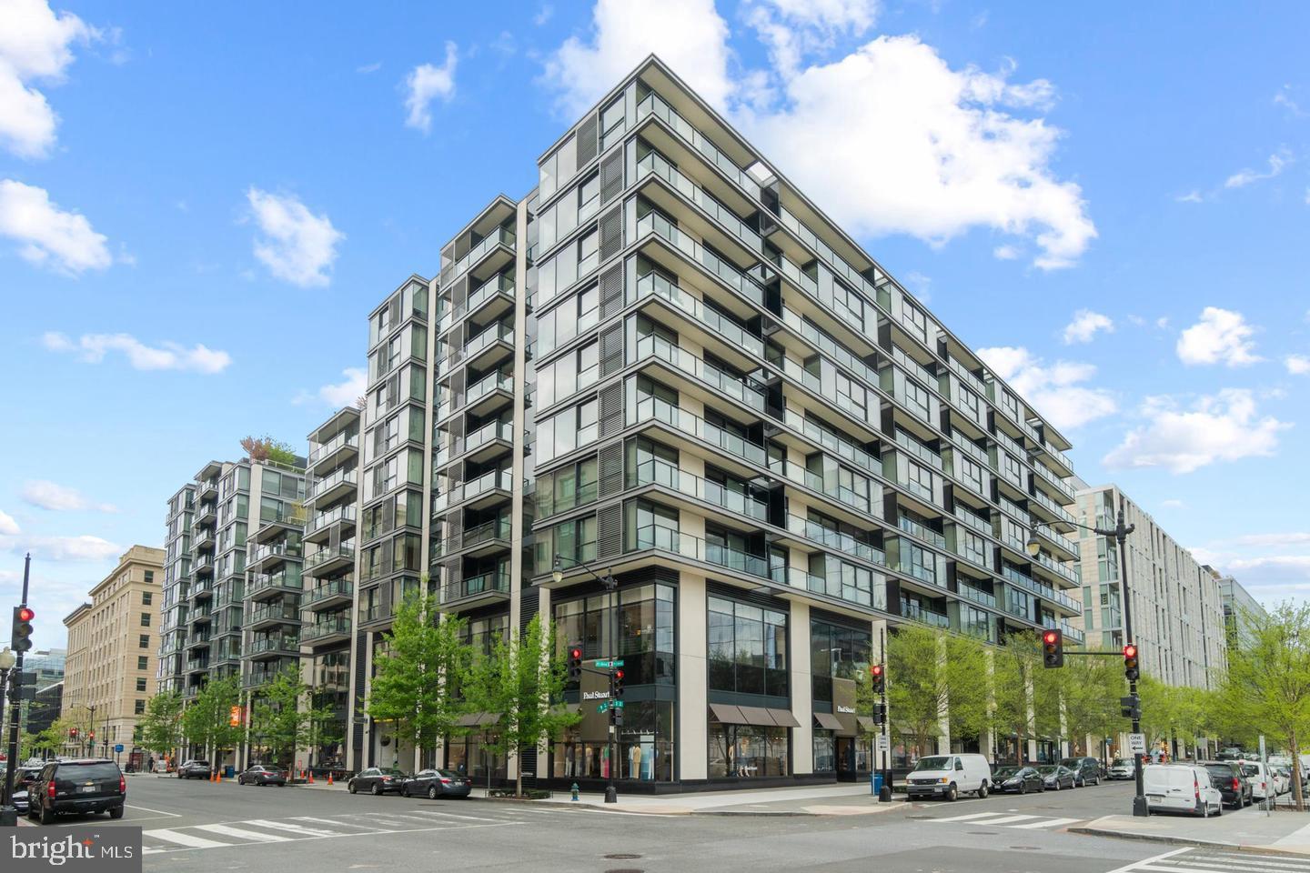 920 I St NW #1106 — photo