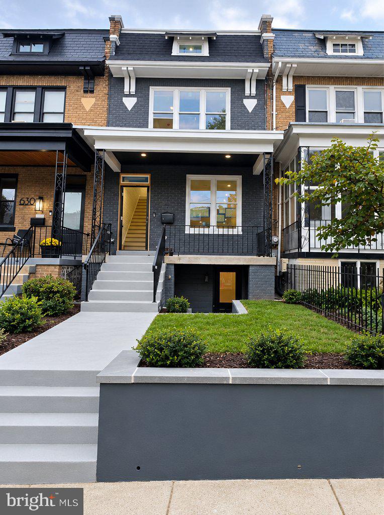 632 NW Farragut St NW — photo