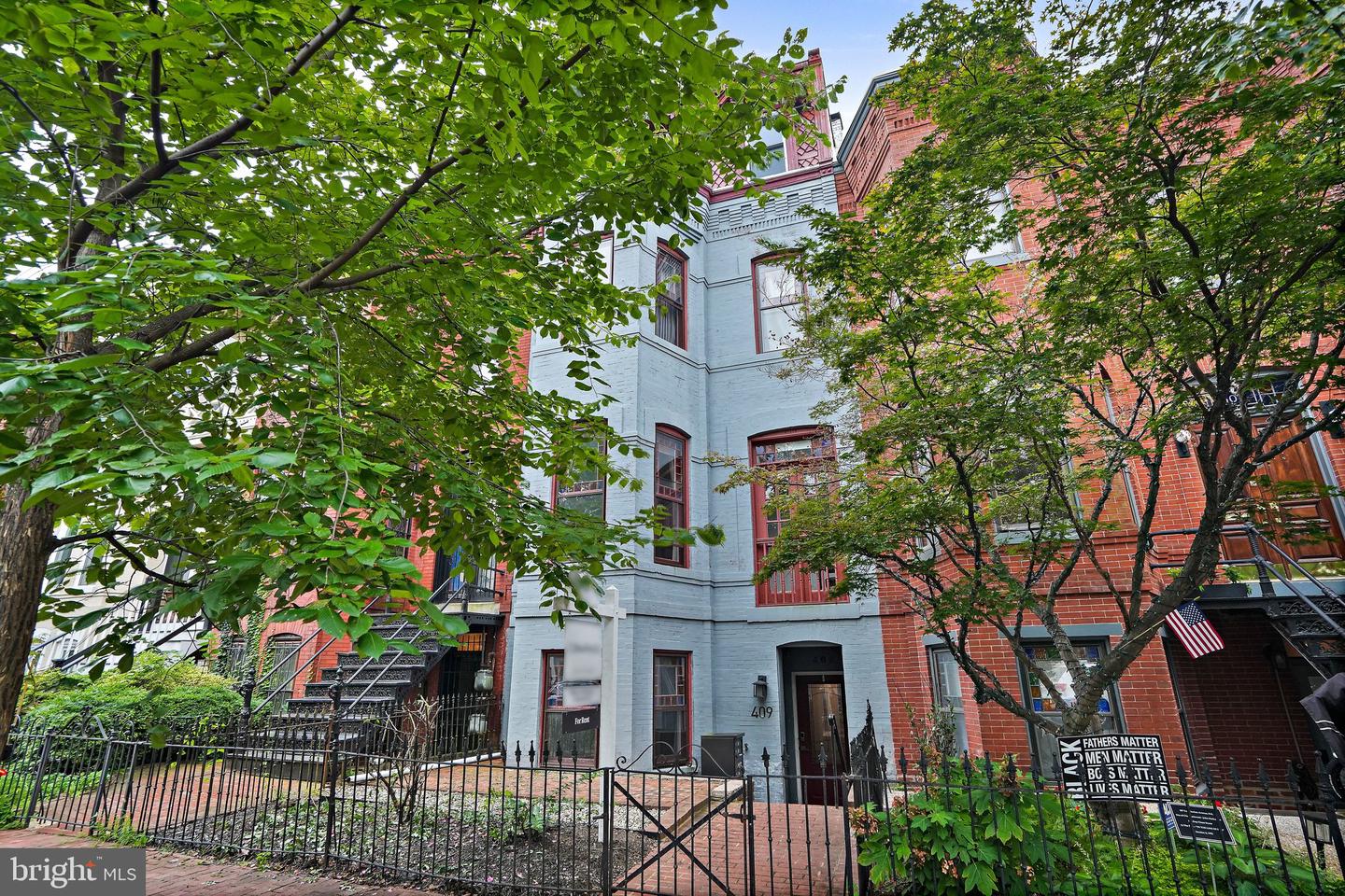 409 Constitution Ave NE #3 — photo
