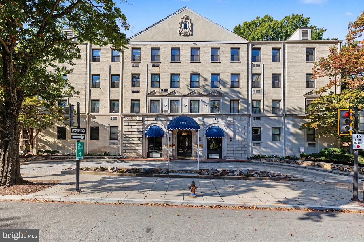 3100 Connecticut Ave NW #110 — photo