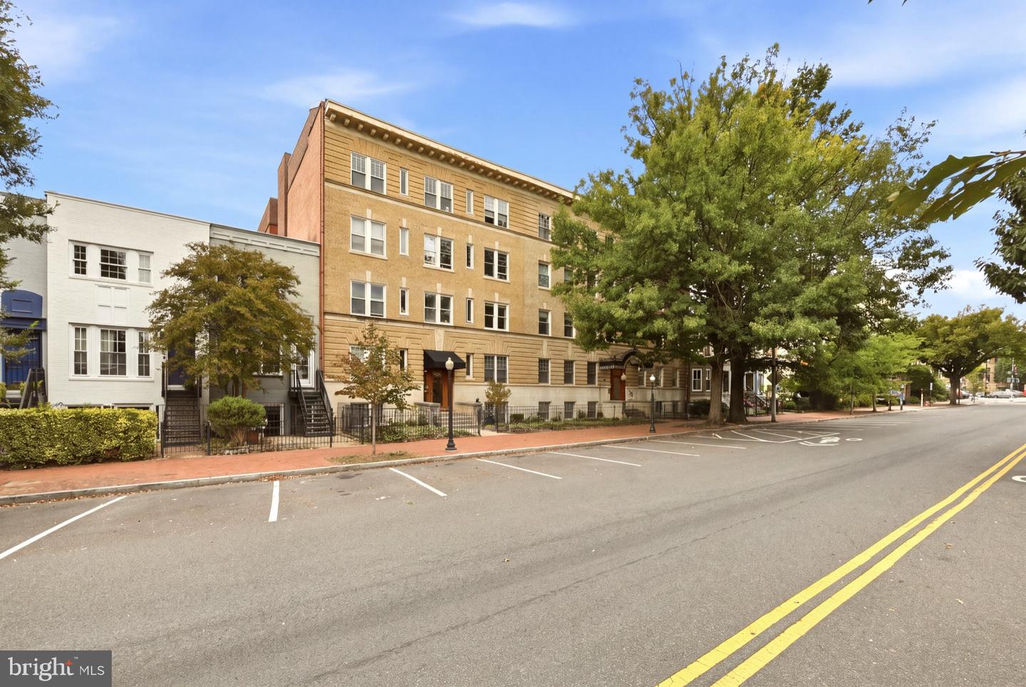 1930 New Hampshire Ave NW #4 — photo