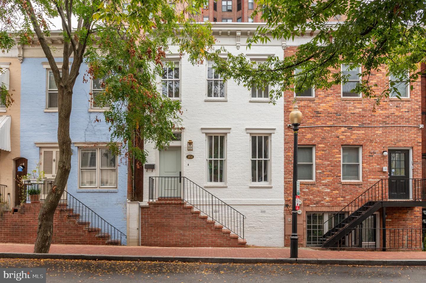 1614 Corcoran St NW — photo