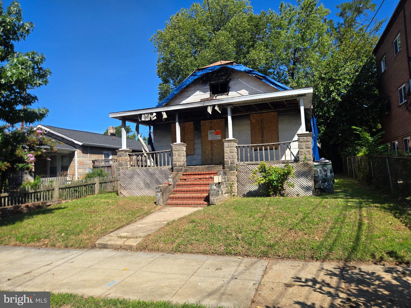 3304 E St SE — photo