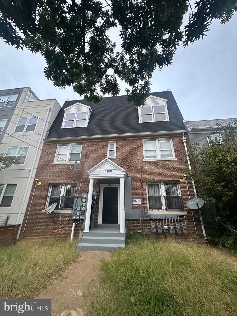 1708 R Street SE, Washington, DC 20020