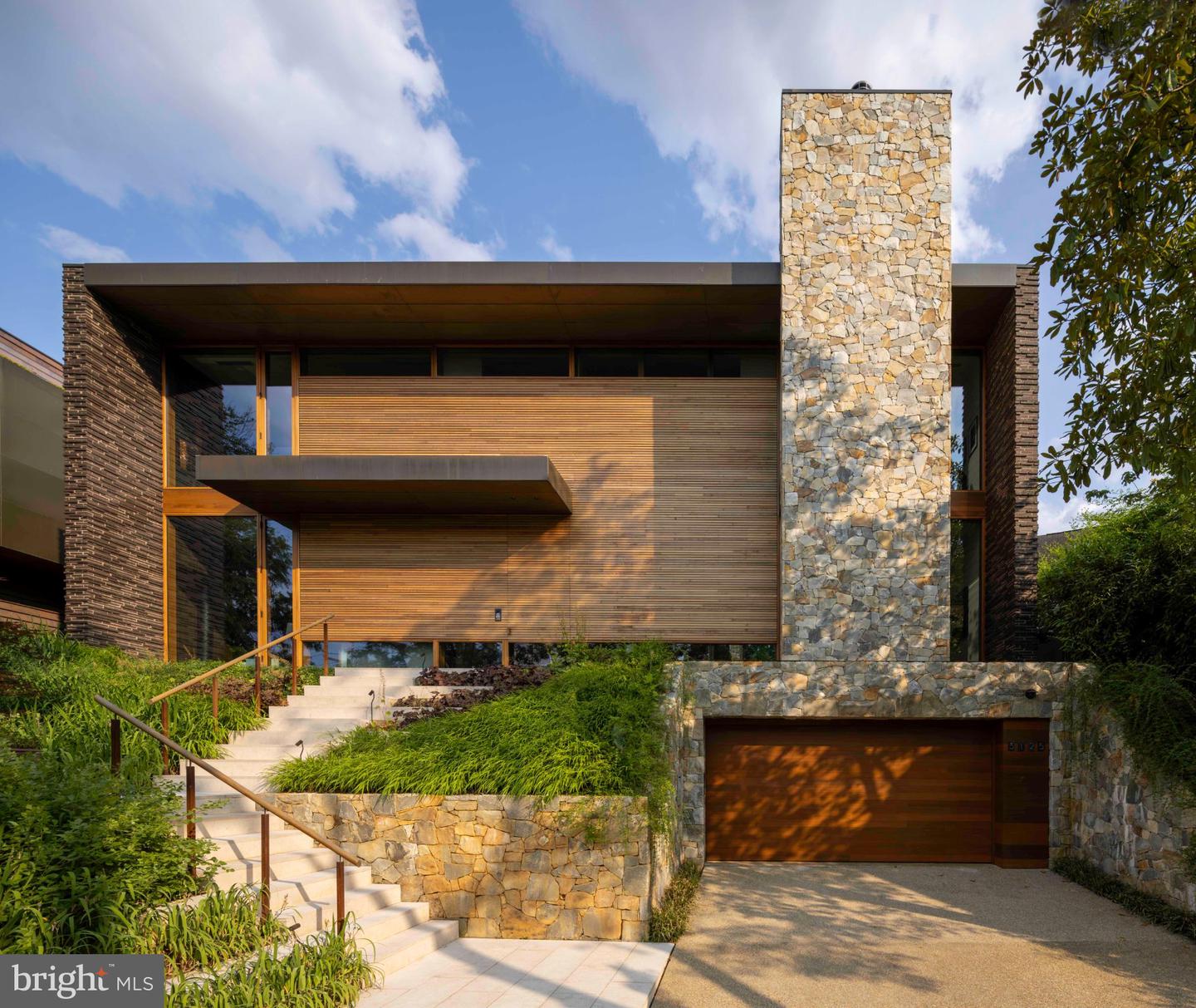 3125 Chain Bridge Road NW, Washington, DC 20016 — photo 3