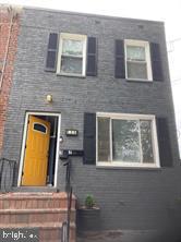 535 NE Madison St NE — photo