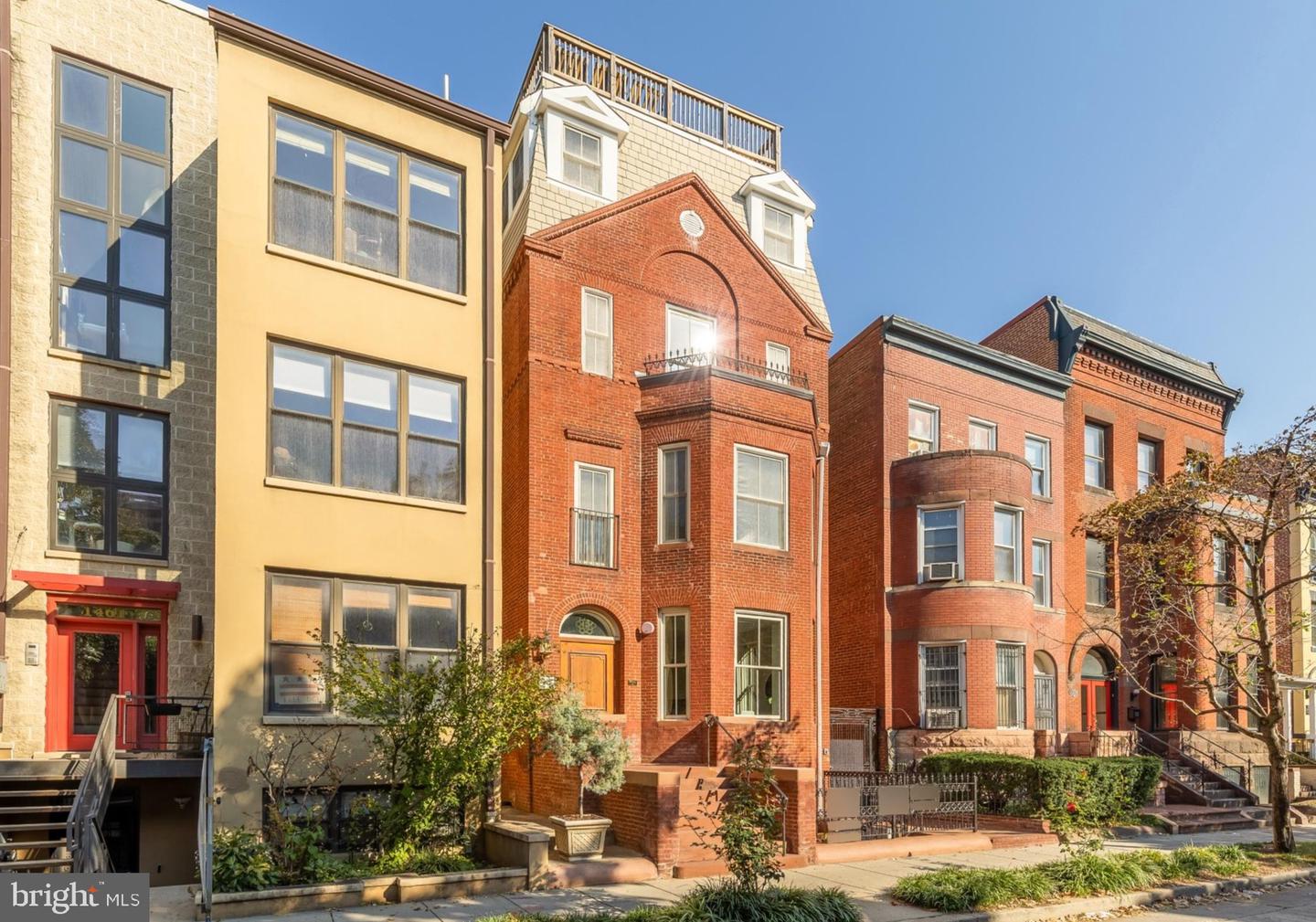 1459 Harvard St NW #2 — photo