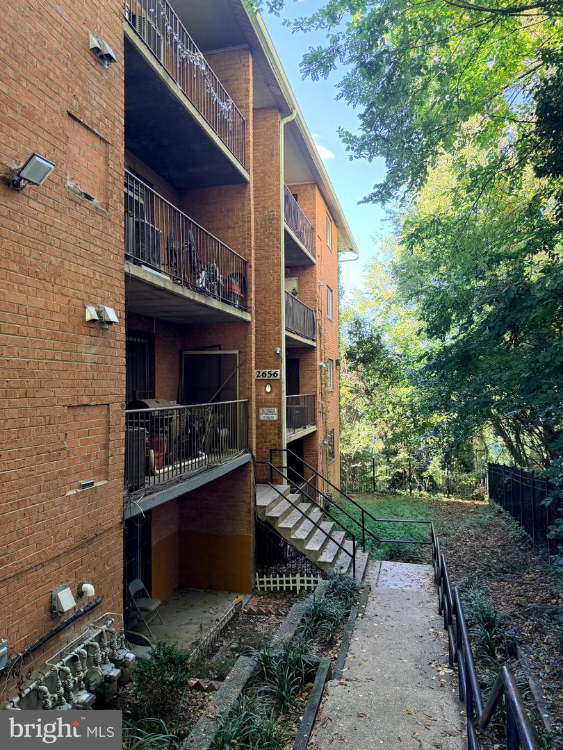 2656 Bowen Rd SE #202 — photo