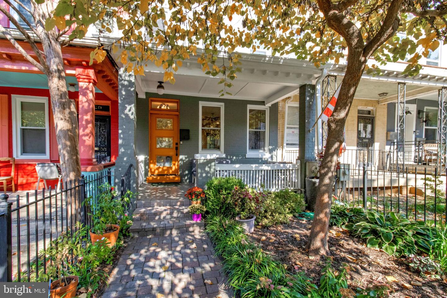 927 Shepherd St NW — photo