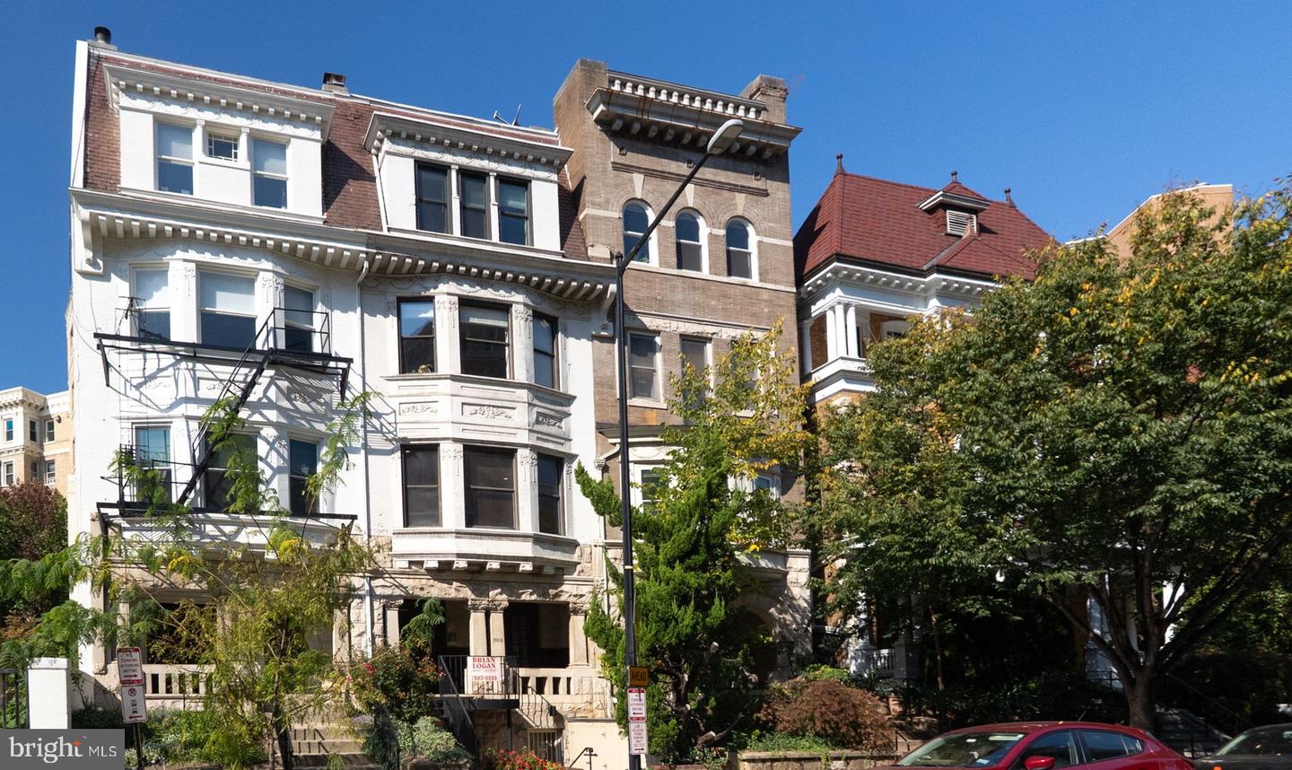 2013 Columbia Rd NW #C — photo