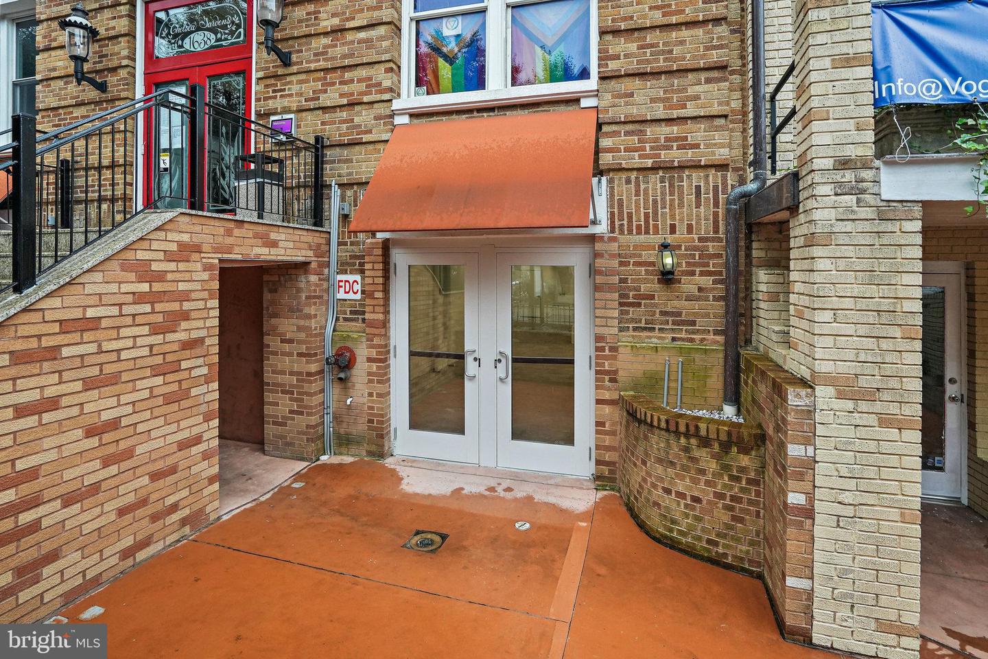 1638 R Street NW #RETAIL SPACE R2, Washington, DC 20009 — photo 2