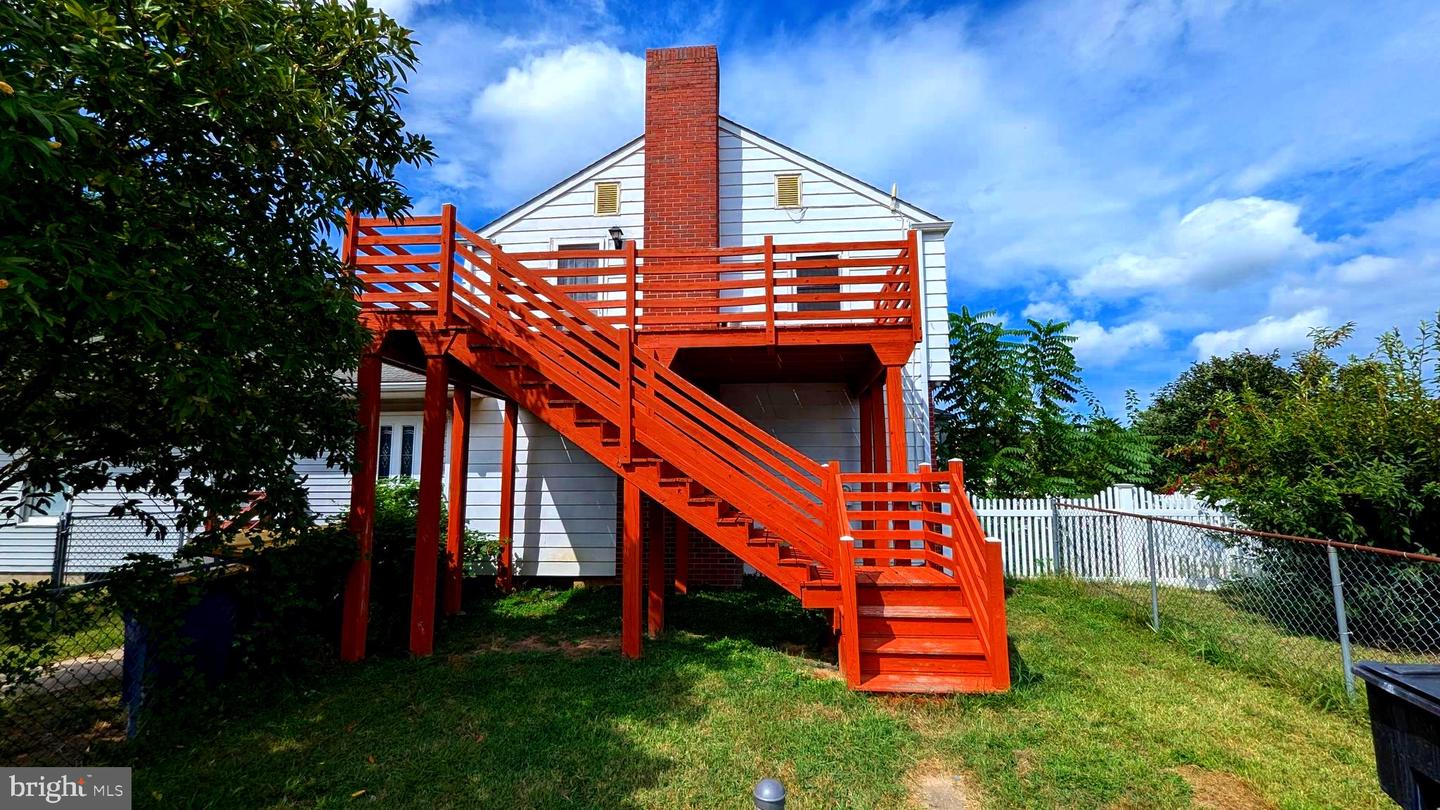 1012 S Governors Ave — photo