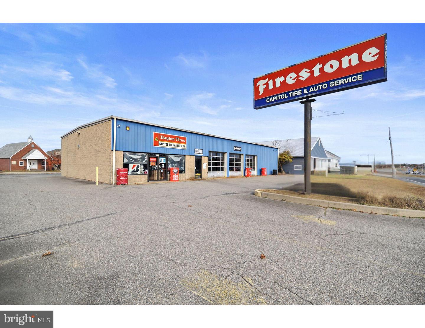 1155 S Governors Ave — photo
