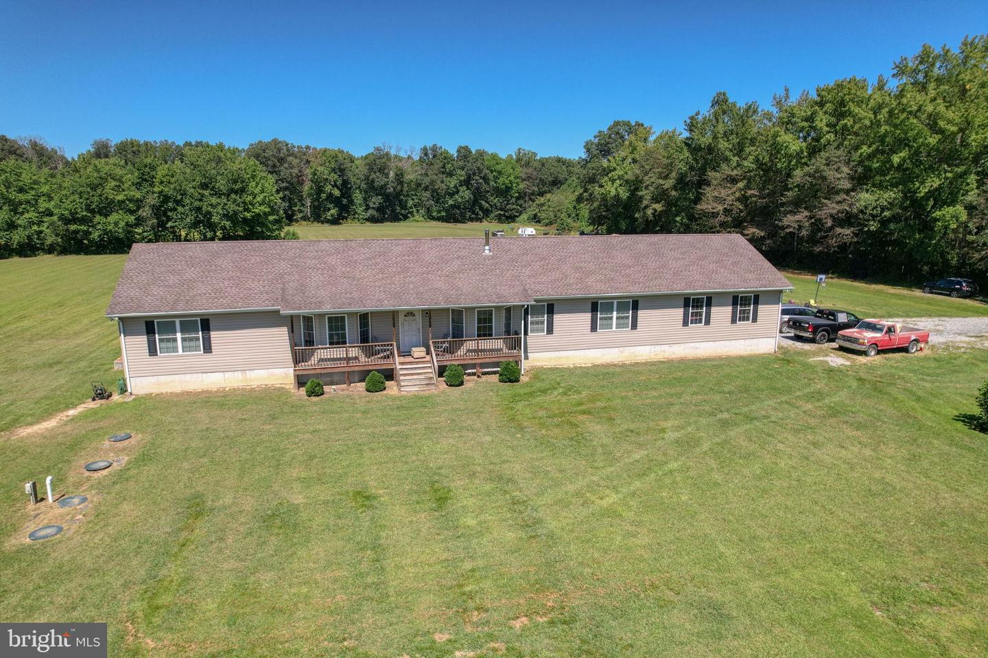 112 Open Meadow Ct — photo